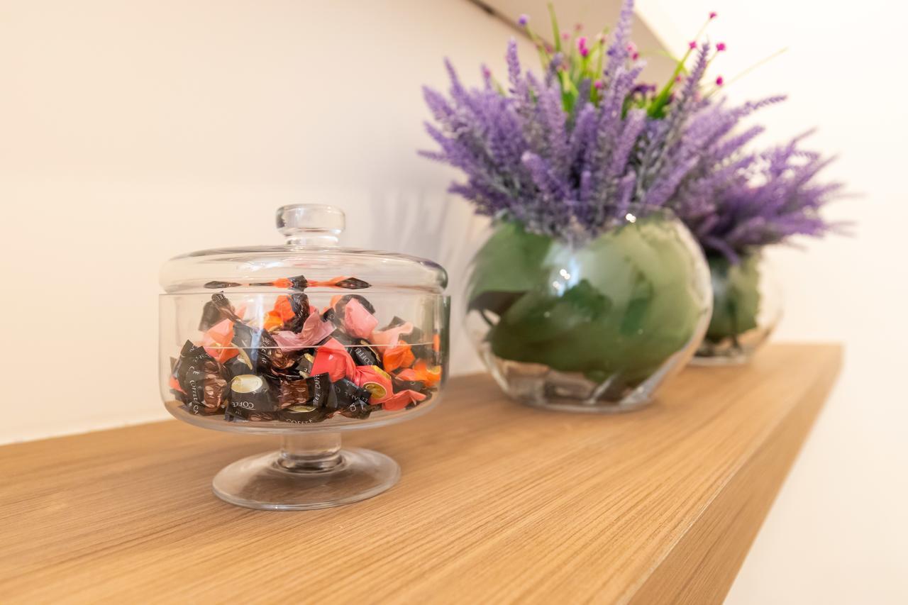 Palazzo Della Porta Bed & Breakfast Napoli Dış mekan fotoğraf