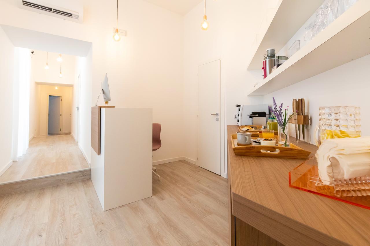 Palazzo Della Porta Bed & Breakfast Napoli Dış mekan fotoğraf